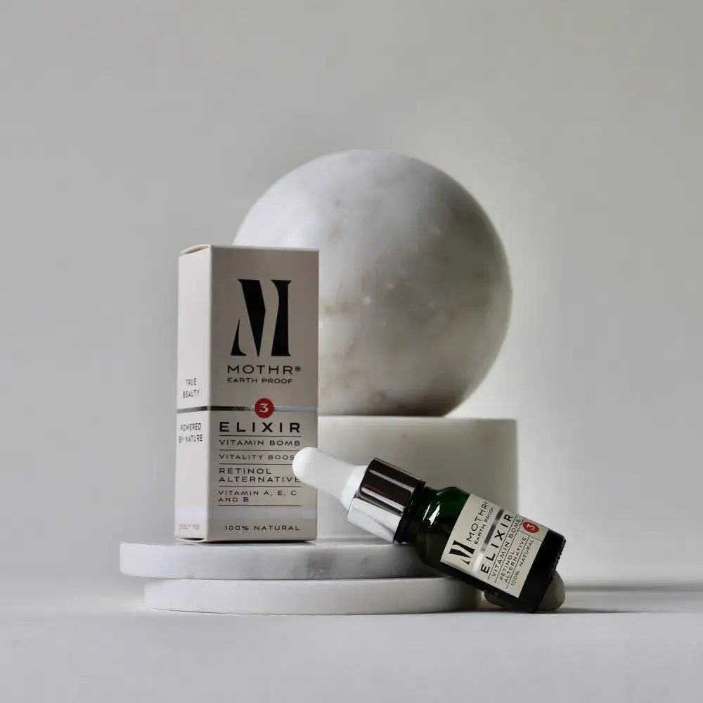 ELIXIR gezichtsolie van MOTHR EARTH PROOF, kalmerende olie met vitamine A, E, C en B
